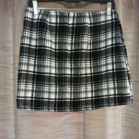 🆕 forever 21 Plaid Fleece Mini Skirt Large - Picture 3 of 5